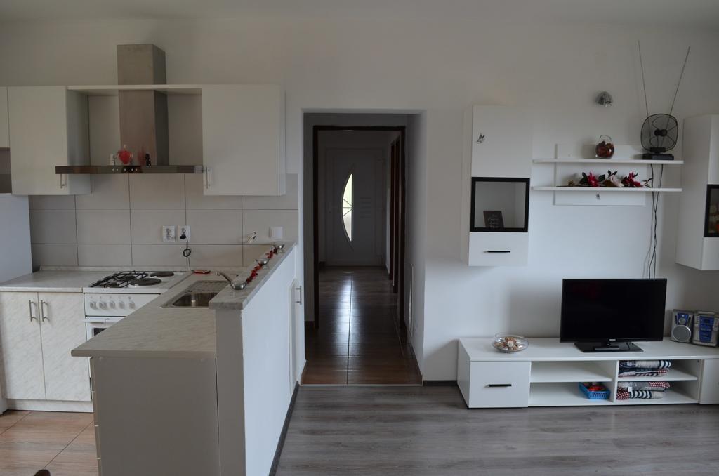 Apartments Nina Baška Extérieur photo
