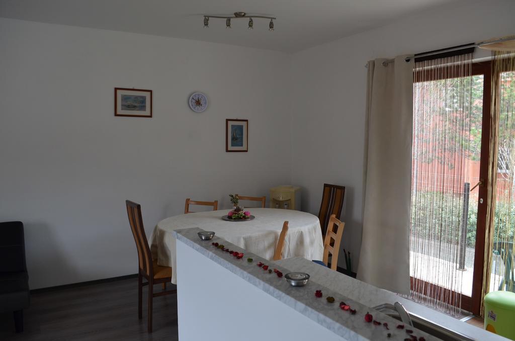 Apartments Nina Baška Extérieur photo